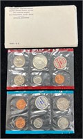 1969 US Mint Uncirculated Coin Set in Envelope