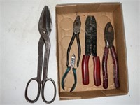 Tin snips pliers