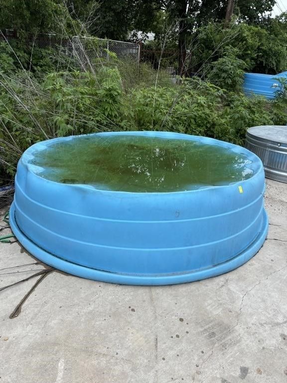 Behlen Poly Stock Tank 95”x27”