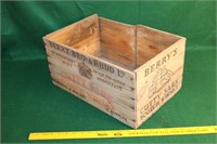 Wooden Cutty Sark Scoth Whiskey Crate