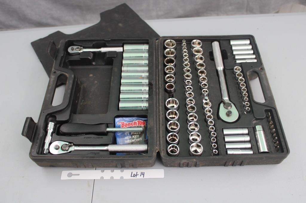 socket set with case