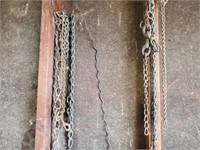 Chain, leads