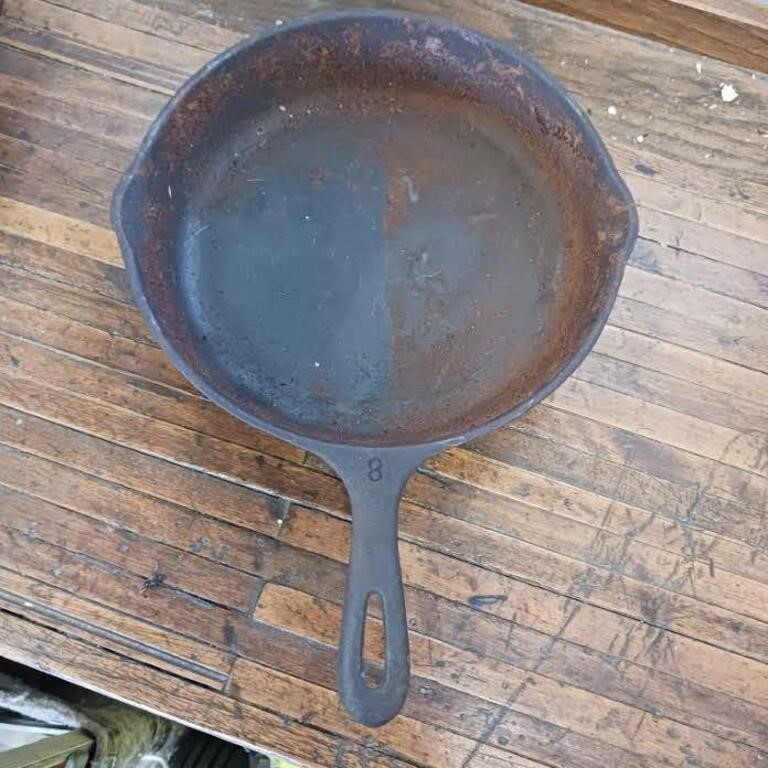 10 1/2" cast iron skillet Made in the USA