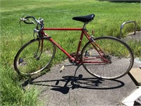 VINTAGE SCHWINN TRAVELER III BICYCLE = NICE SHAPE