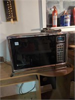 Magic chef microwave