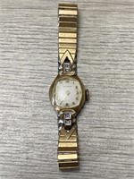 Benrus Ladies 17 Jewels Watch Real Diamond’s.