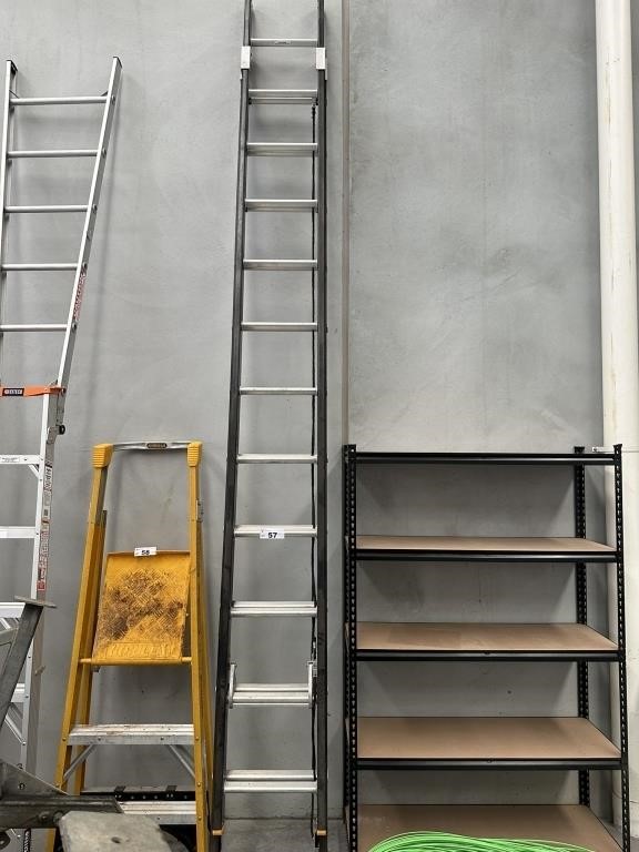 Gorilla 3.6m/6.5m Aluminium & Fibreglass Ladder