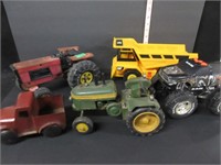 LOT OF OLD & NEWER TOYS