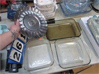 3 BAKING DISHES AND STEAMER BASKET