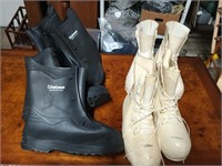 4 pair boots ,2 pair Artic SIZE 9R boots and 2