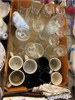 Flat  of glassware and coffee cups