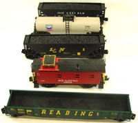 (5) LIONEL CARS