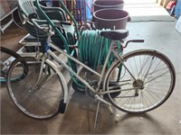 Raleigh 10 speed bicycle