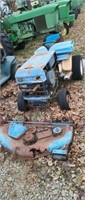 Ford LGT 125  ridding lawn mower for parts.