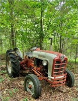 Ford 851 Workmaster Tractor