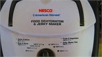 Nesco Food Dehydrater & Jerky Maker