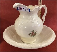 Pitcher and basin, cream color