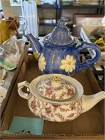 Ceramic Teapot lot 1