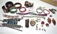 Bargain Lot: Jewelry Bracelets, Earrings & More