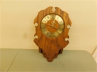Battery Operated wall clock