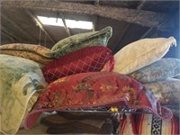 Estate lot of Decorative Pillows