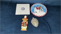 Trivet and Ornament Lot