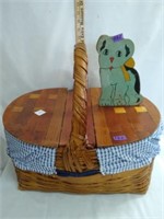 Picnic basket & wood dog