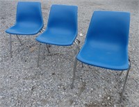 3 BLUE PLASTIC MOLDED MID-CENTURY MODERN CHAIRS