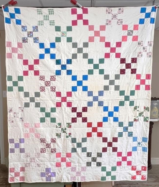 PA Mennonite Irish Chain Patchwork Quilt c. 1940