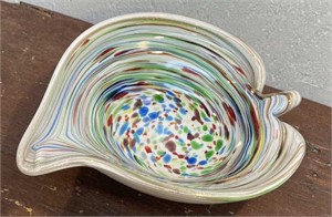 Blown glass leaf bowl