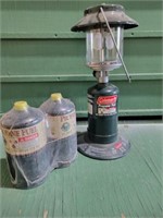COLEMAN PROPANE CANISTER LANTERN W/ CANISTERS