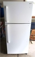 Refrigerator - Runs Good, looks good- see desc.
