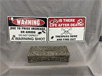 (2) Novelty Trespassing Signs, Jewelry Box