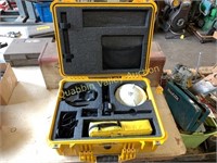 TRIMBLE COMMERCIAL GPS WITH CASE