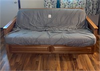 Futon/Couch