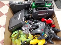 NINTENDO 64 GAME SONSOLES & CONTROLLERS