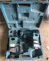 Makita case, flashlight and 2 battery chargers