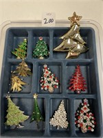 11 CHRISTMAS TREE PINS GERRITO, JJ & OTHERS