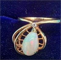 Ladies 18k Ring with White Opal and Diamonds