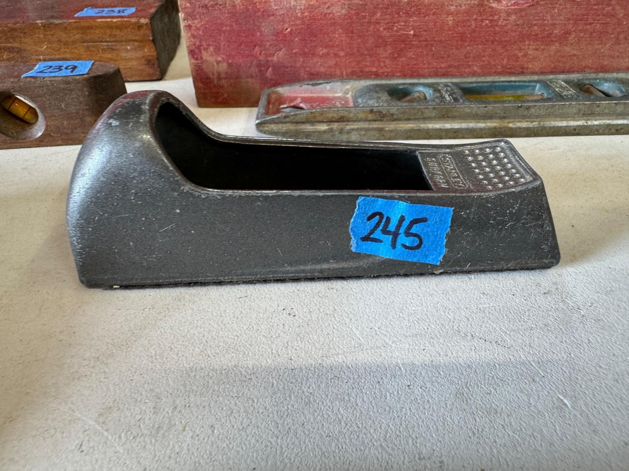May 2024 Online Consignment Auction