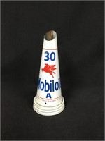 Mobiloil A 30 oil bottle tin top