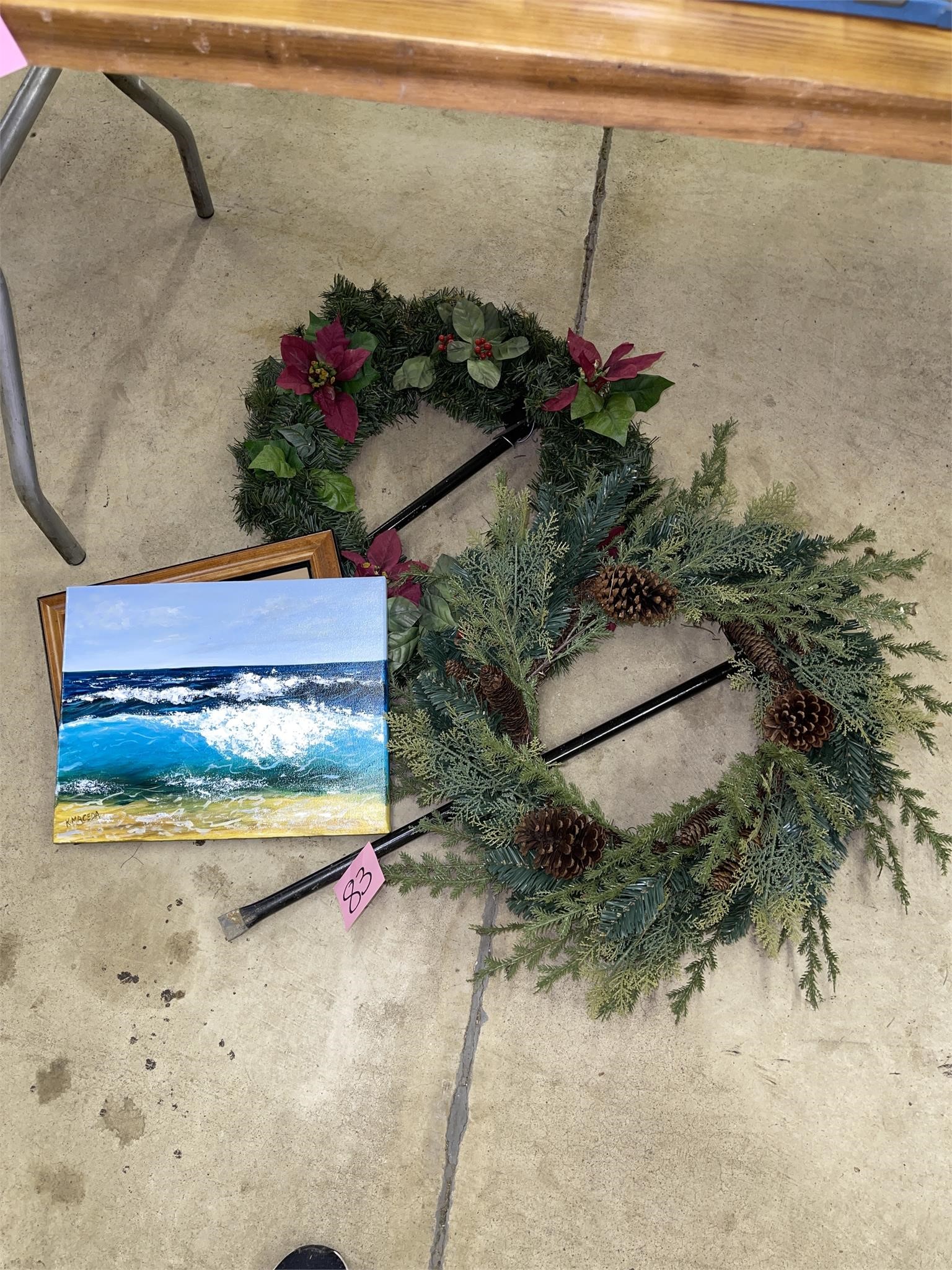 wreathes and wall art