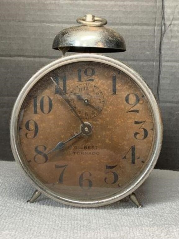 Old Gilbert Tornado Alarm Clock Made in USA  5