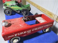 739-RED FIRECHIEF PEDDLE CAR