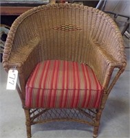 WICKER CHAIR INDOOR/OUTDOOR