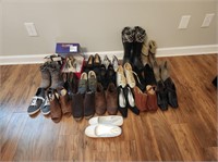 Large Lot Mostly Size 8 Women's Shoes & Boots