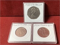 (3) MIX FOREIGN COINS / 50 NEW PENCE / 2 FRANCS