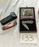 TRAIN KNIFE IN BOX, PAKISTAN KNIFE  HAS LITTLE