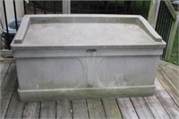 Older Storage Box 53x27x25H