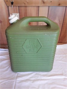 5 Gallon Water Storage Container